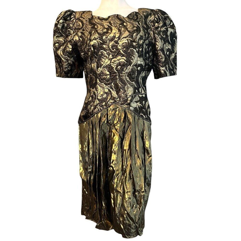 Vintage Size 10 Gold Lamé Dress Metallic Scalloped Neck Glam Evening Party